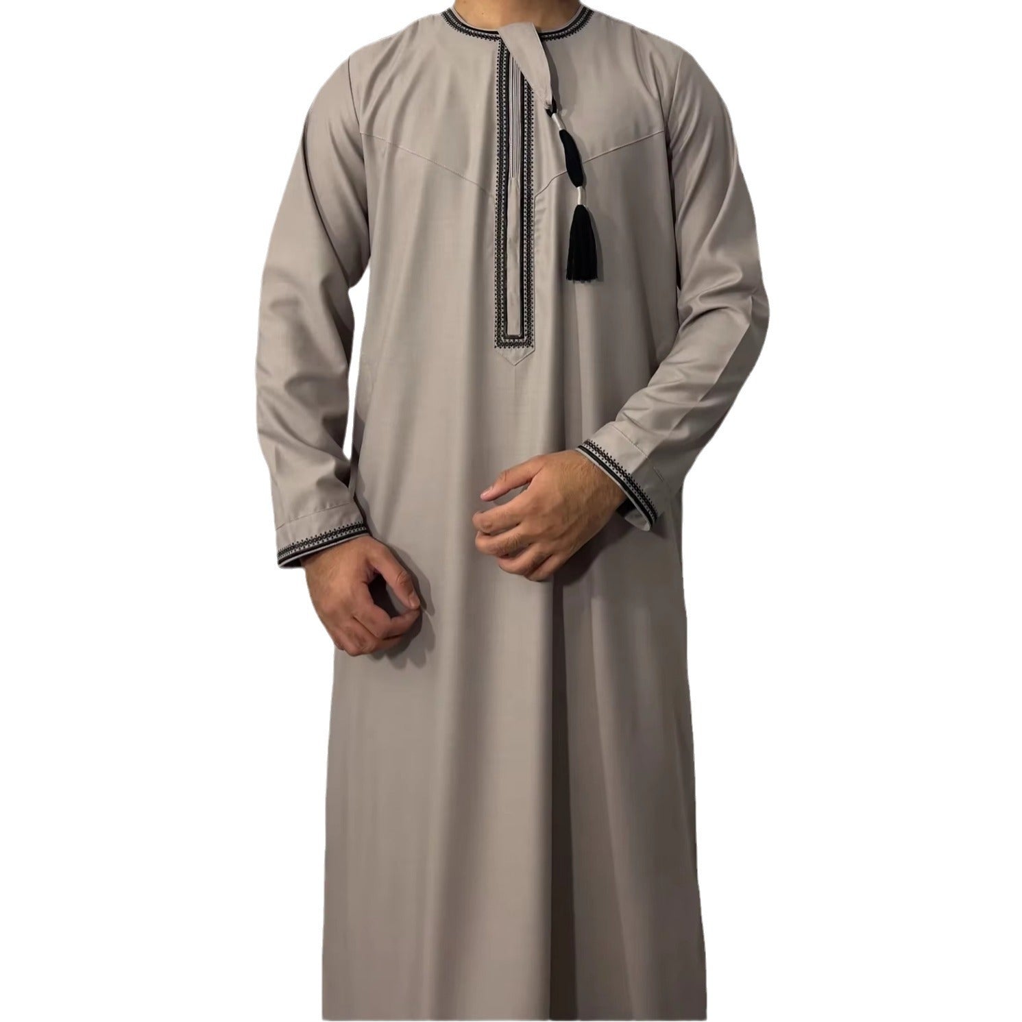 Premium Omani Thobe - Rundhals Broderad Grov Tofs